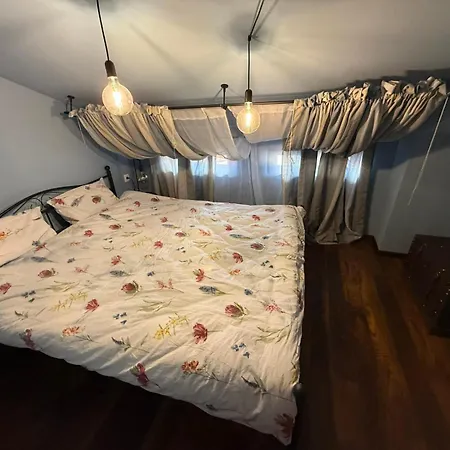 River Side Apartman *